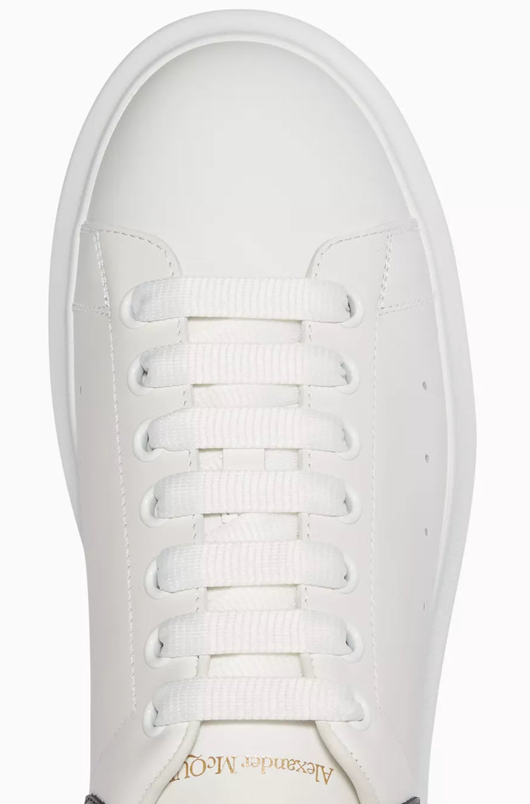 Alexander McQueen Oversized Sneaker - White / Black