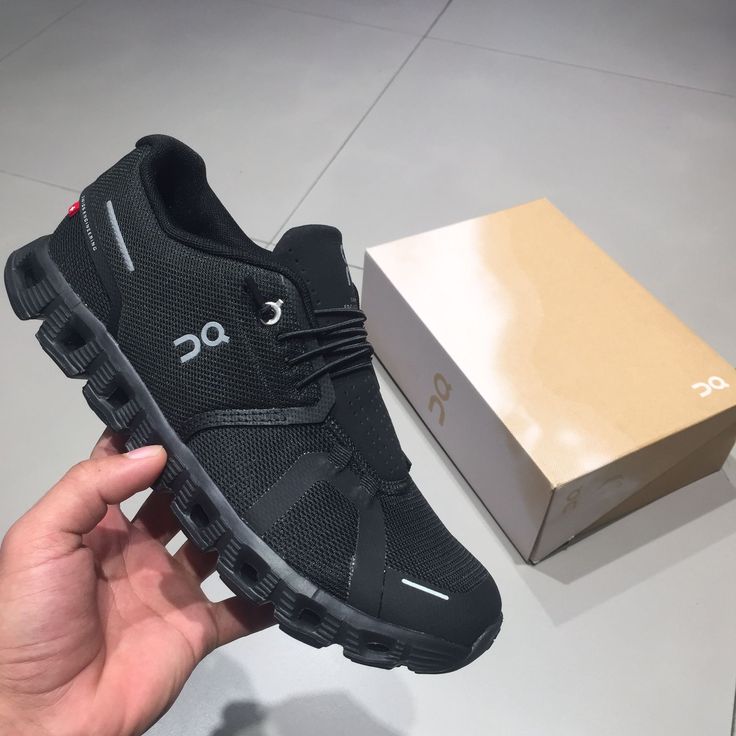 On Running Cloud X 4 Black Eclipse sneakers - top-down view