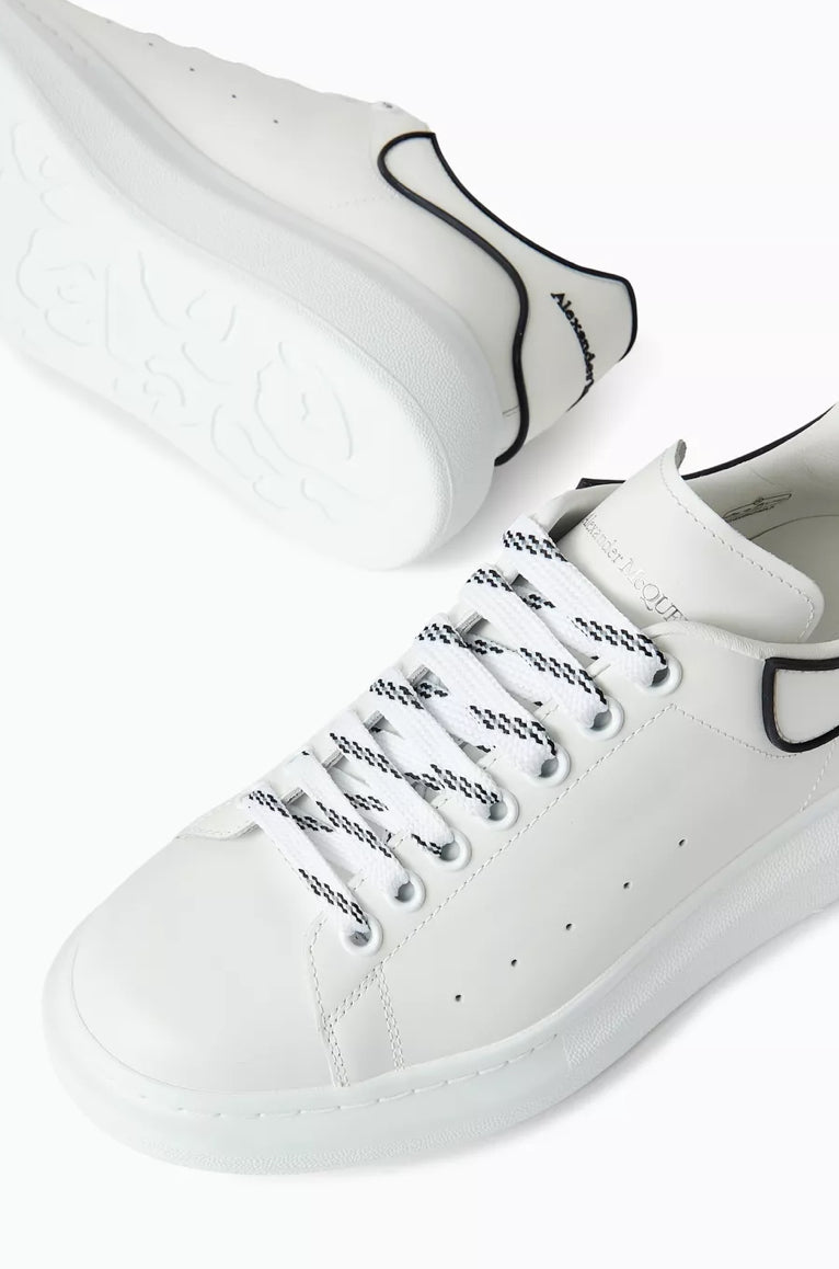 Alexander McQueen Oversized Sneaker - White / Black Lines