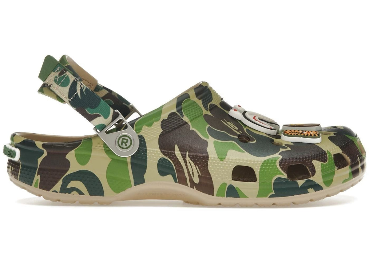 Crocs x Bape “Green” - FAVELA
